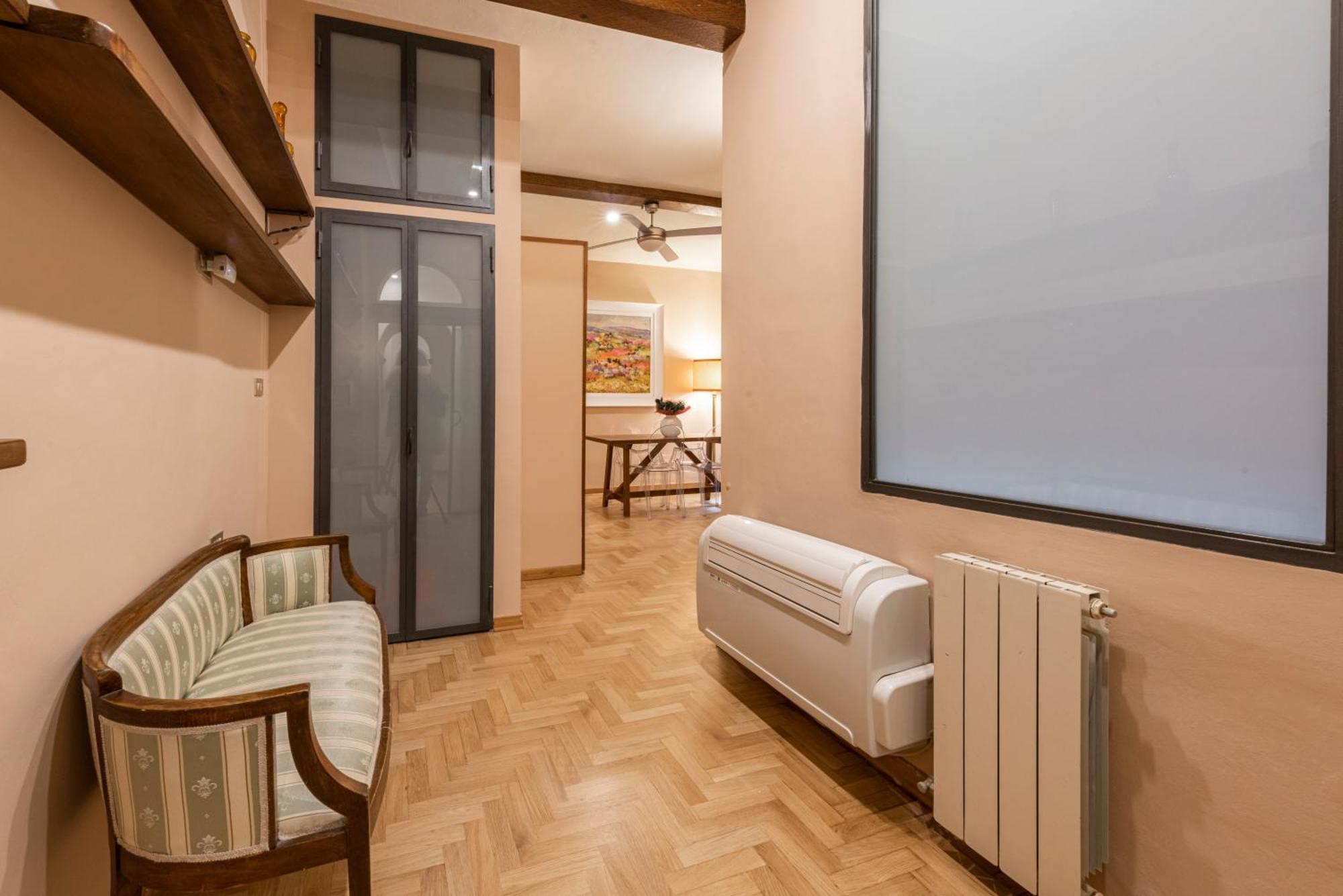 Apartment Santa Croce Retreat By Mmega Florence