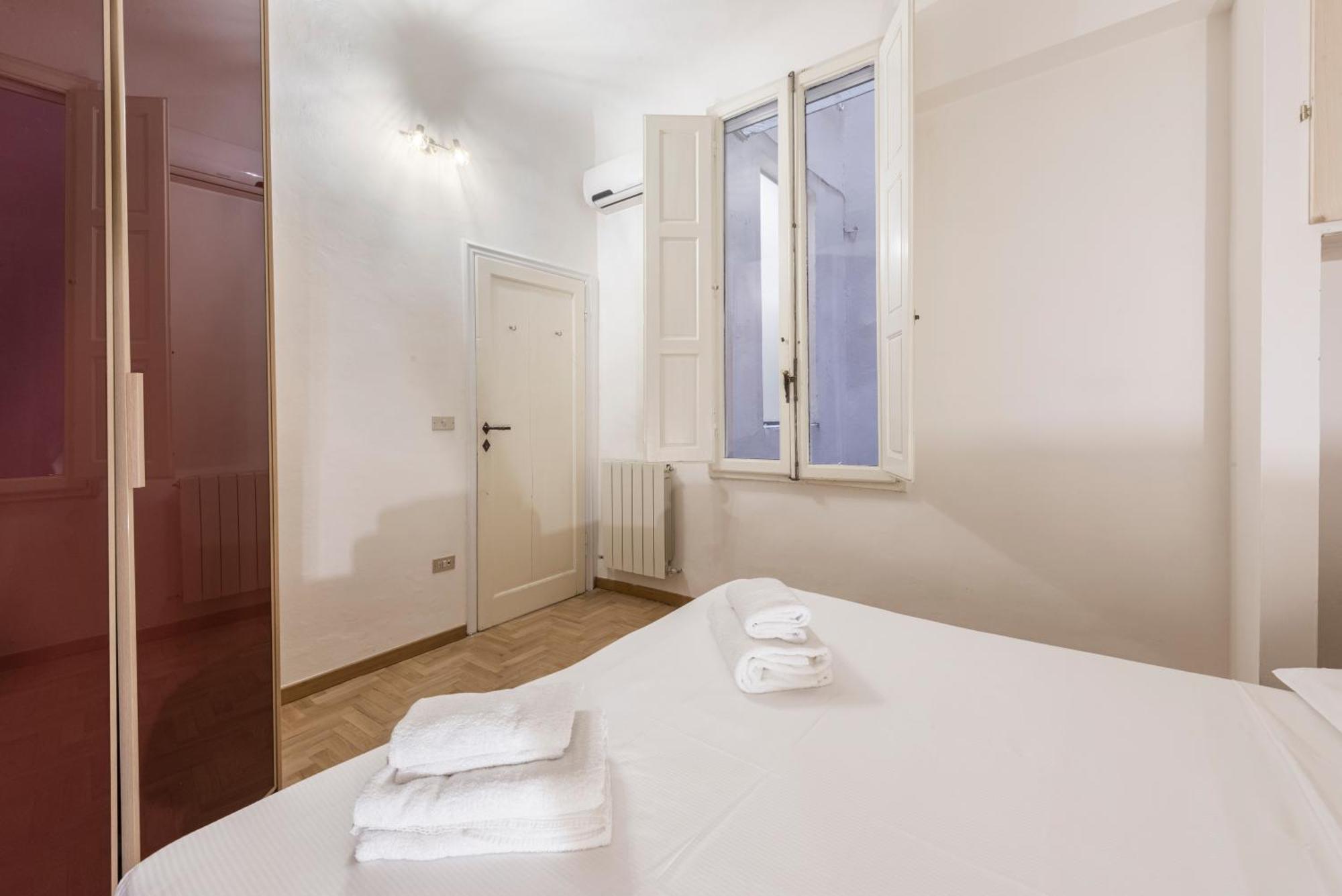 Apartment Santa Croce Retreat By Mmega *