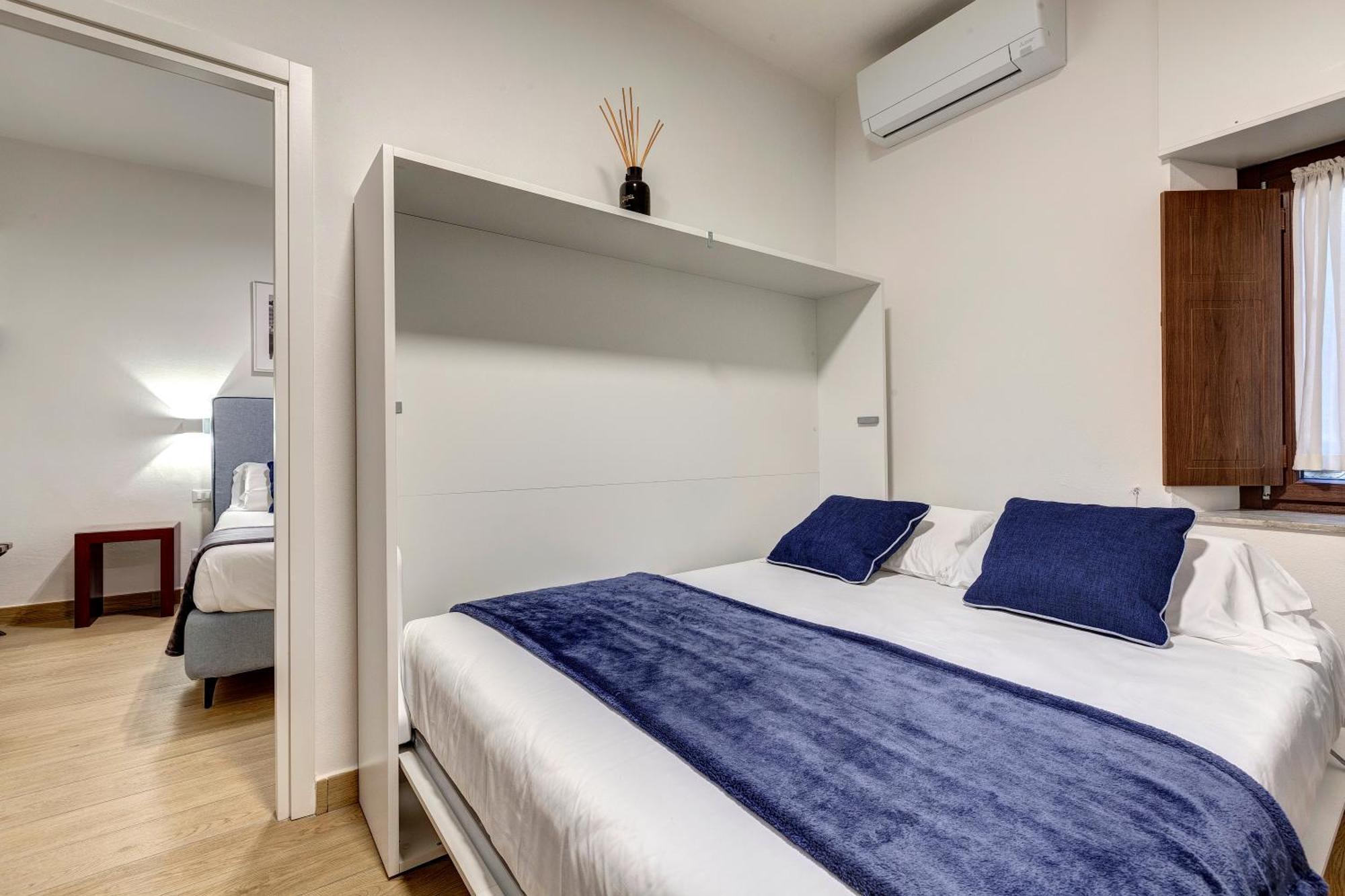 Apartment House G