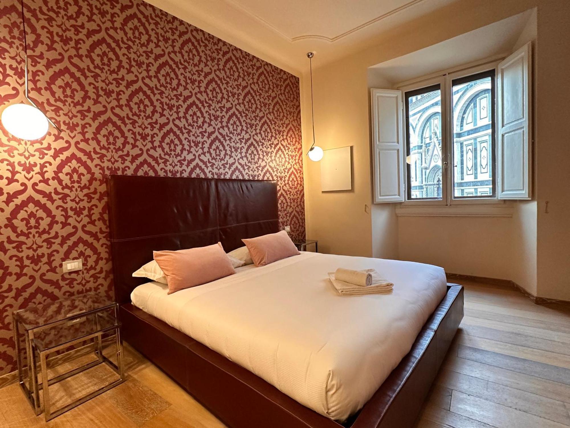 Duomo Royal Apartment Florence