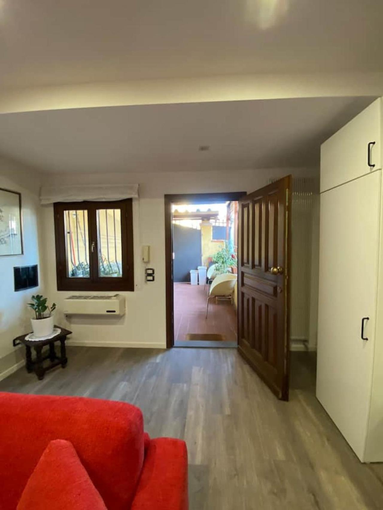 Apartment San Gaggio With Patio