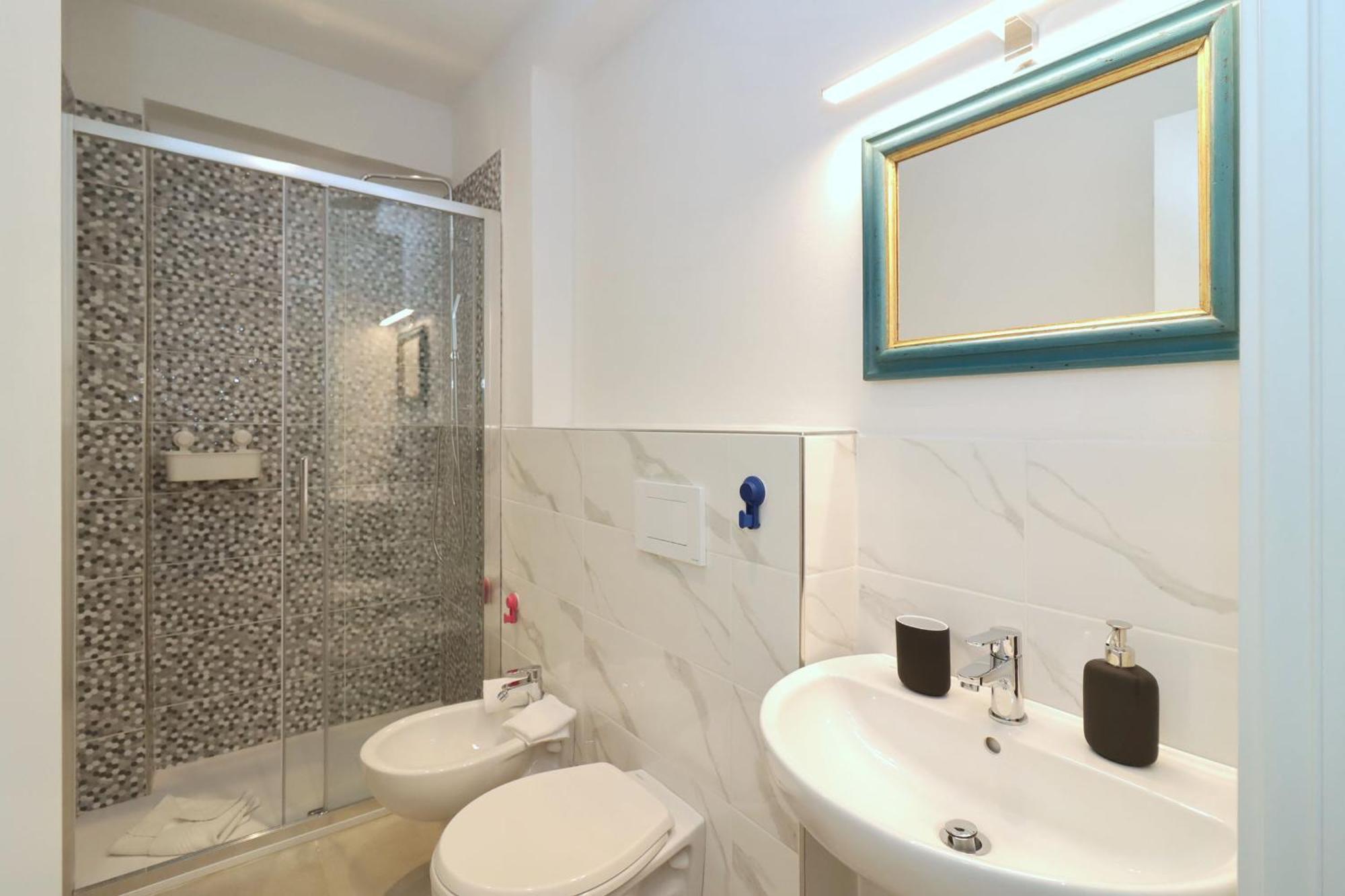 Galliano Apartment *