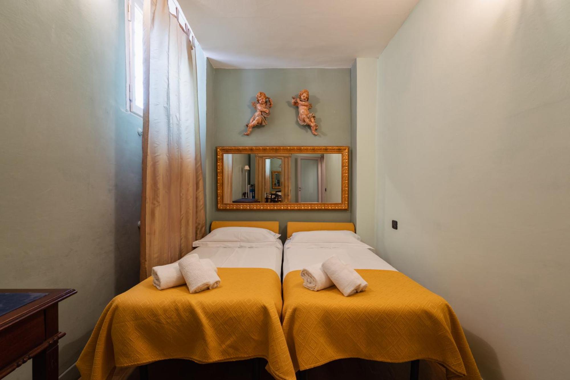 Santa Croce Retreat * Florence
