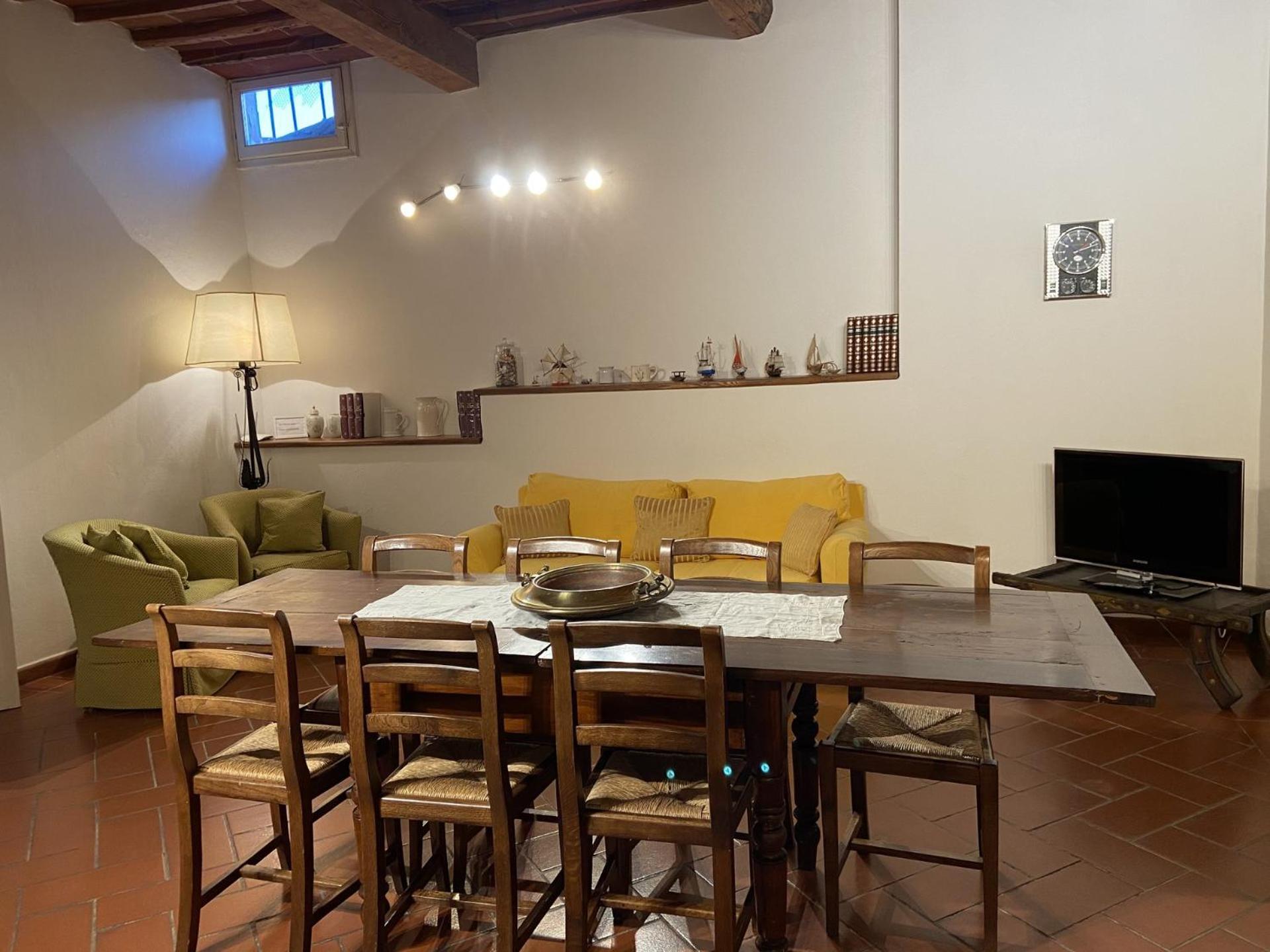 Coach 8 Apartment *