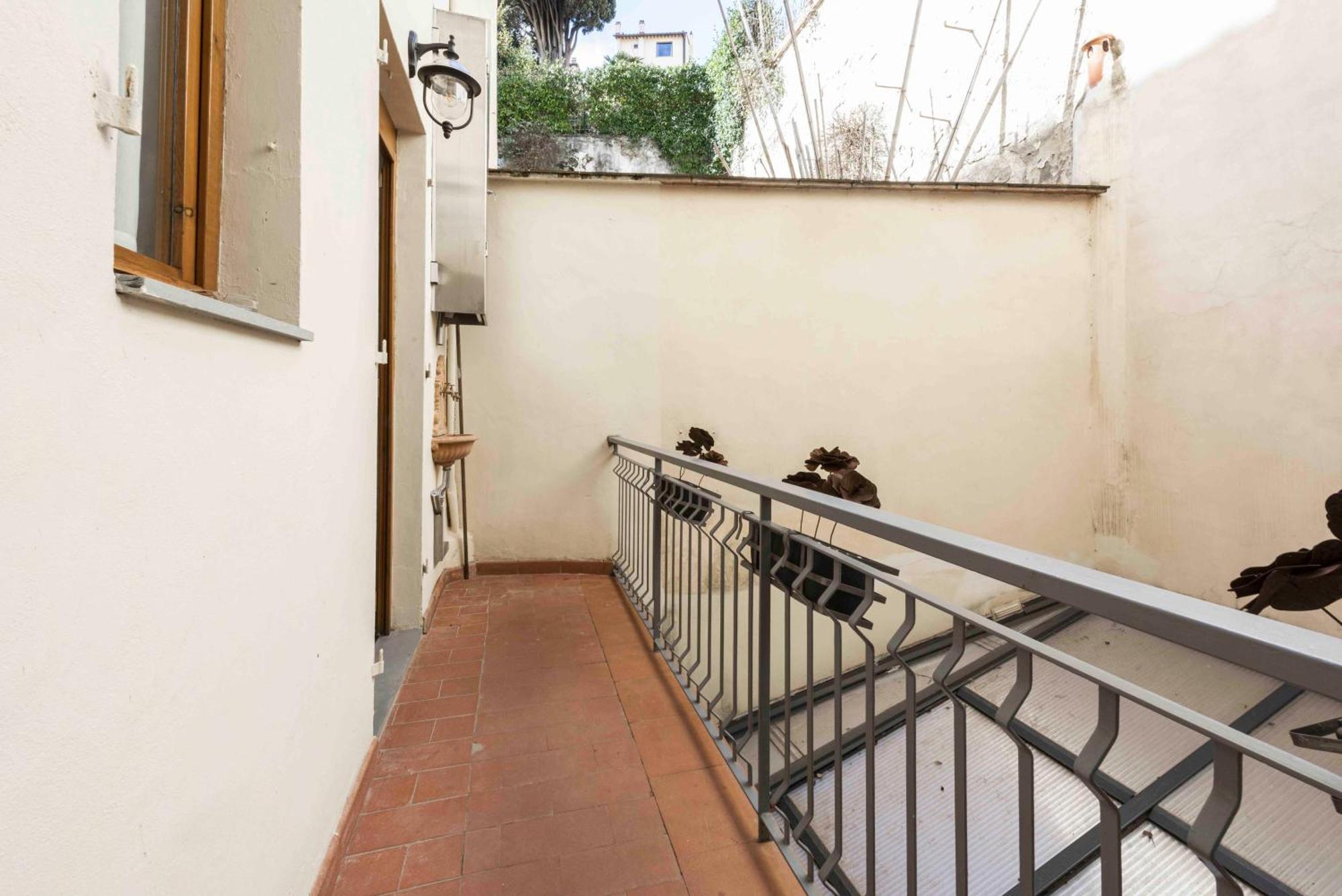 Appartamento Palazzo Bardi N 2