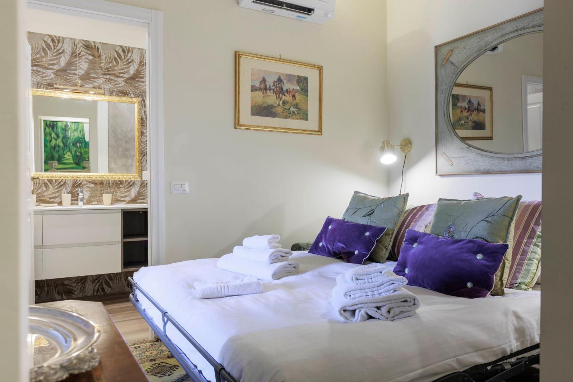 Oltrarno Elegant Apartment Florence