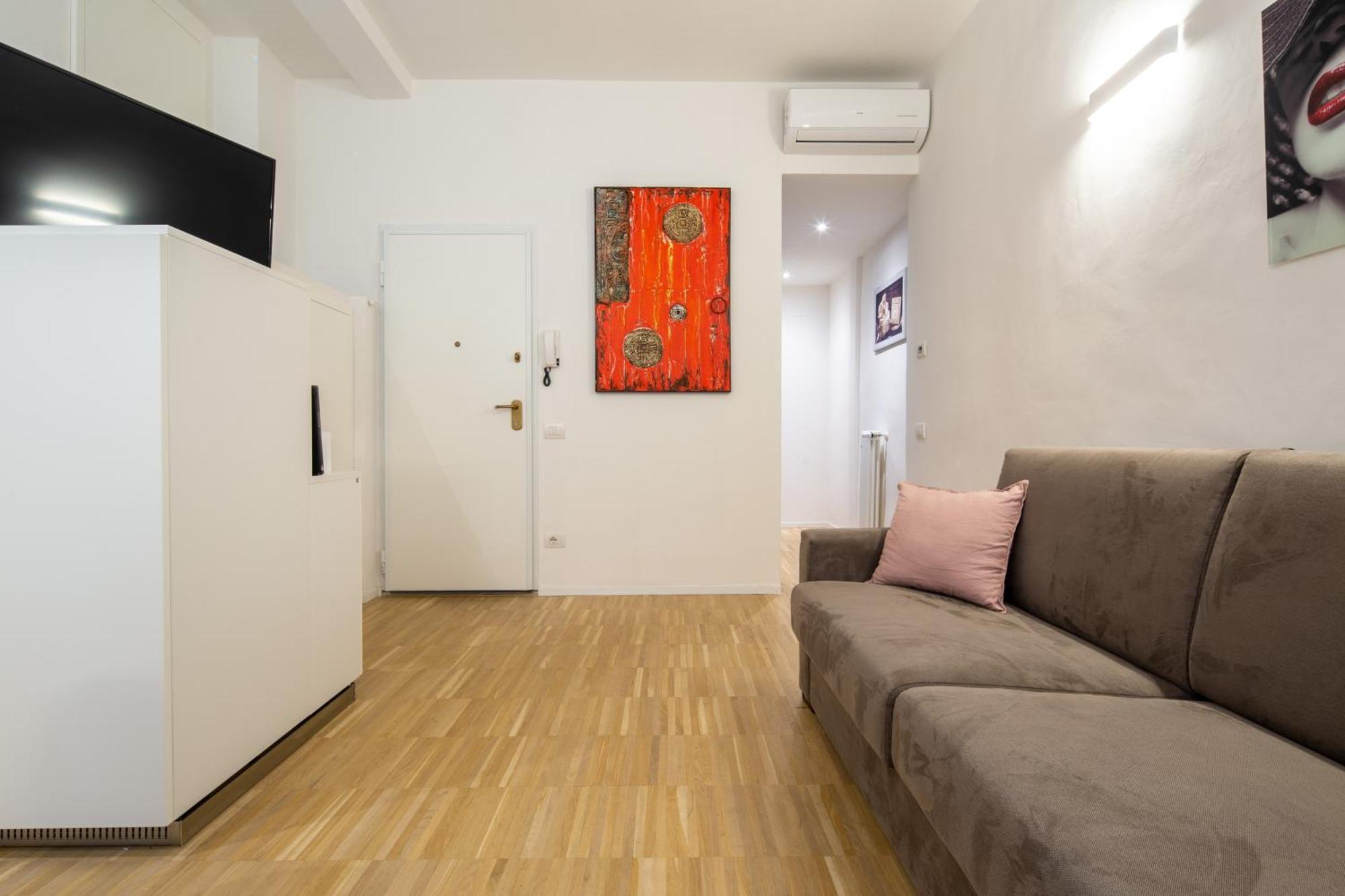 Apartment Bargello Modern By Mmega Florence