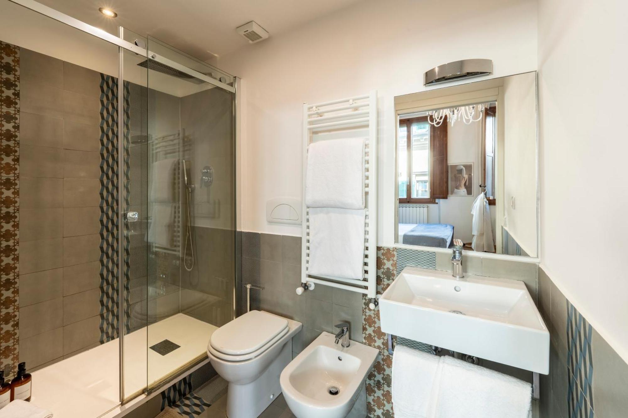 Bela Guest house *