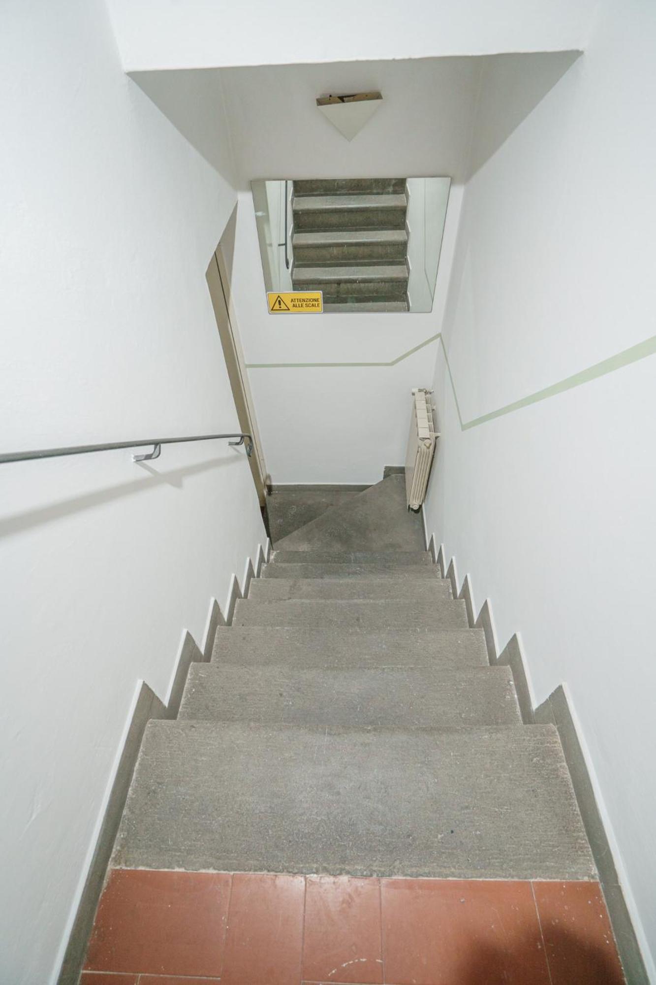 Apartment Pretty Alfani *