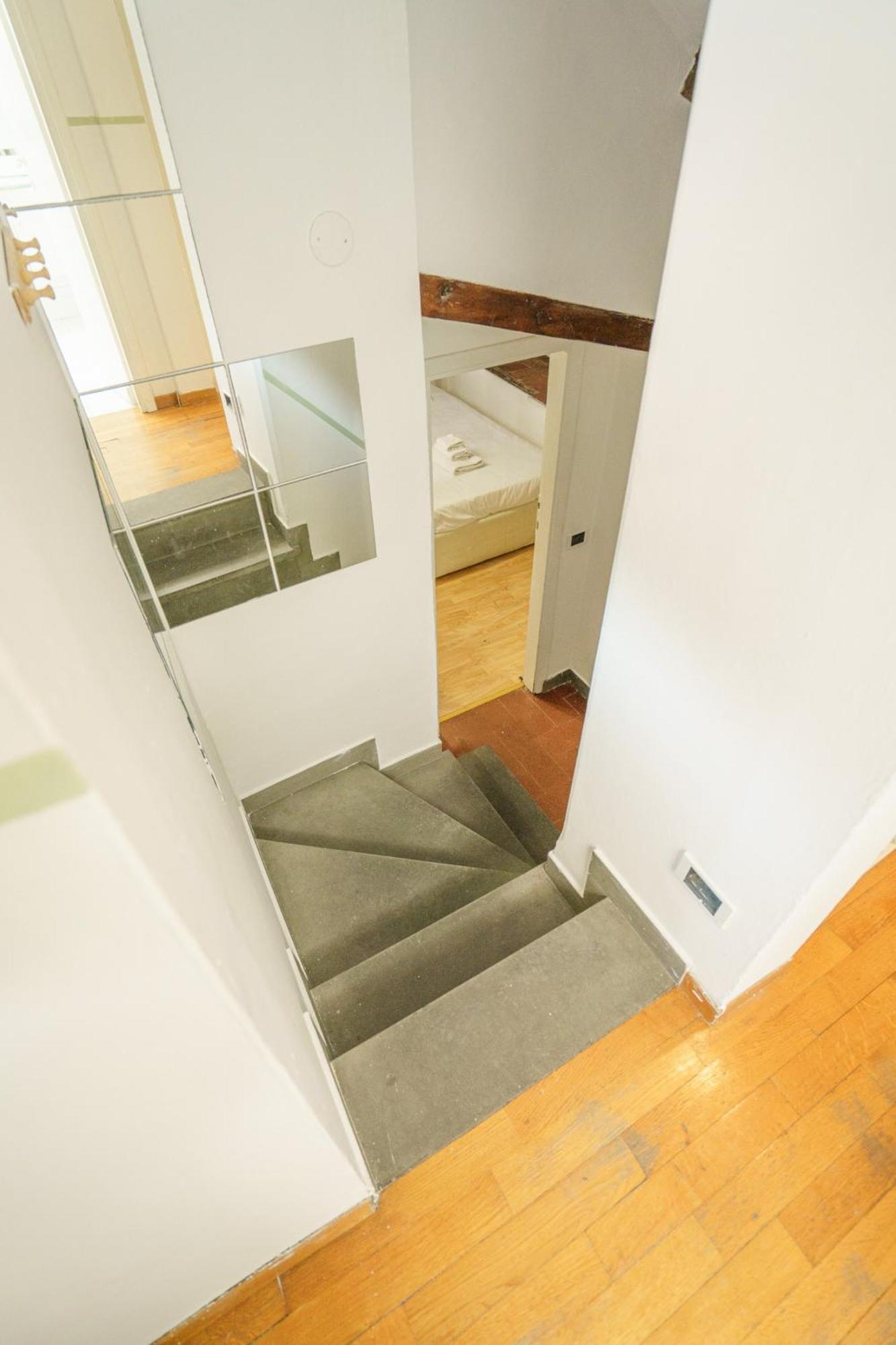 Apartment Pretty Alfani *