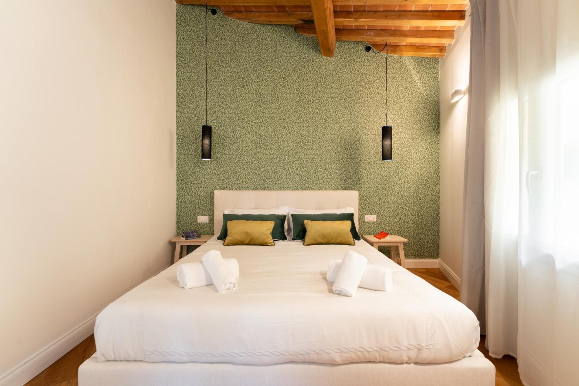 Keys Of Italy - Tornabuoni 5 Tot - Luxury *