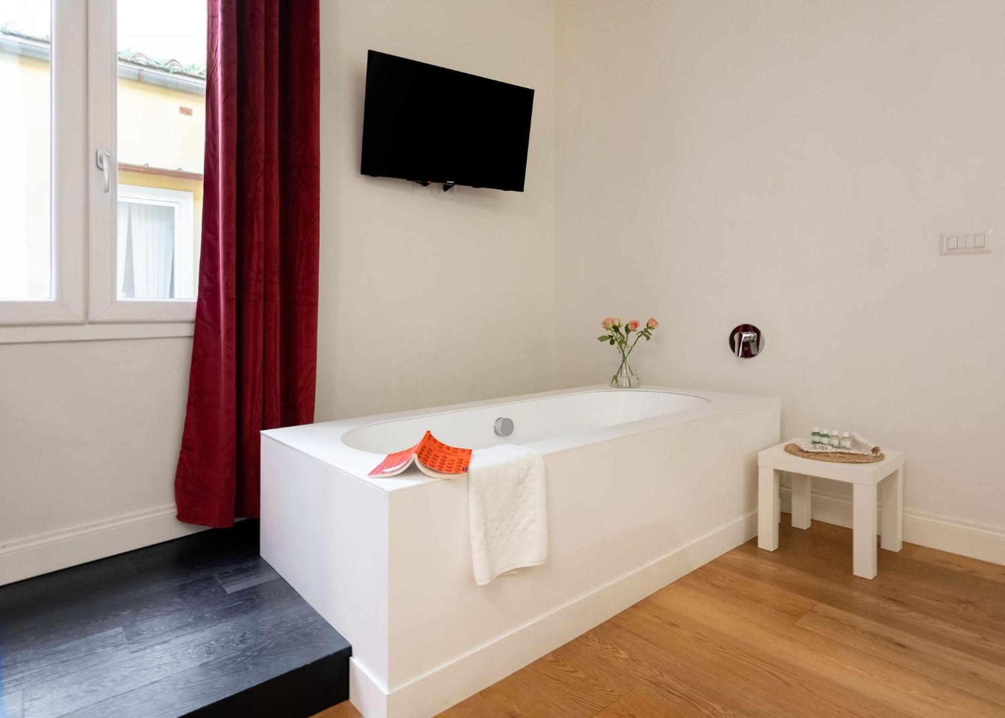 Keys Of Italy - Tornabuoni 5 Tot - Luxury Florence