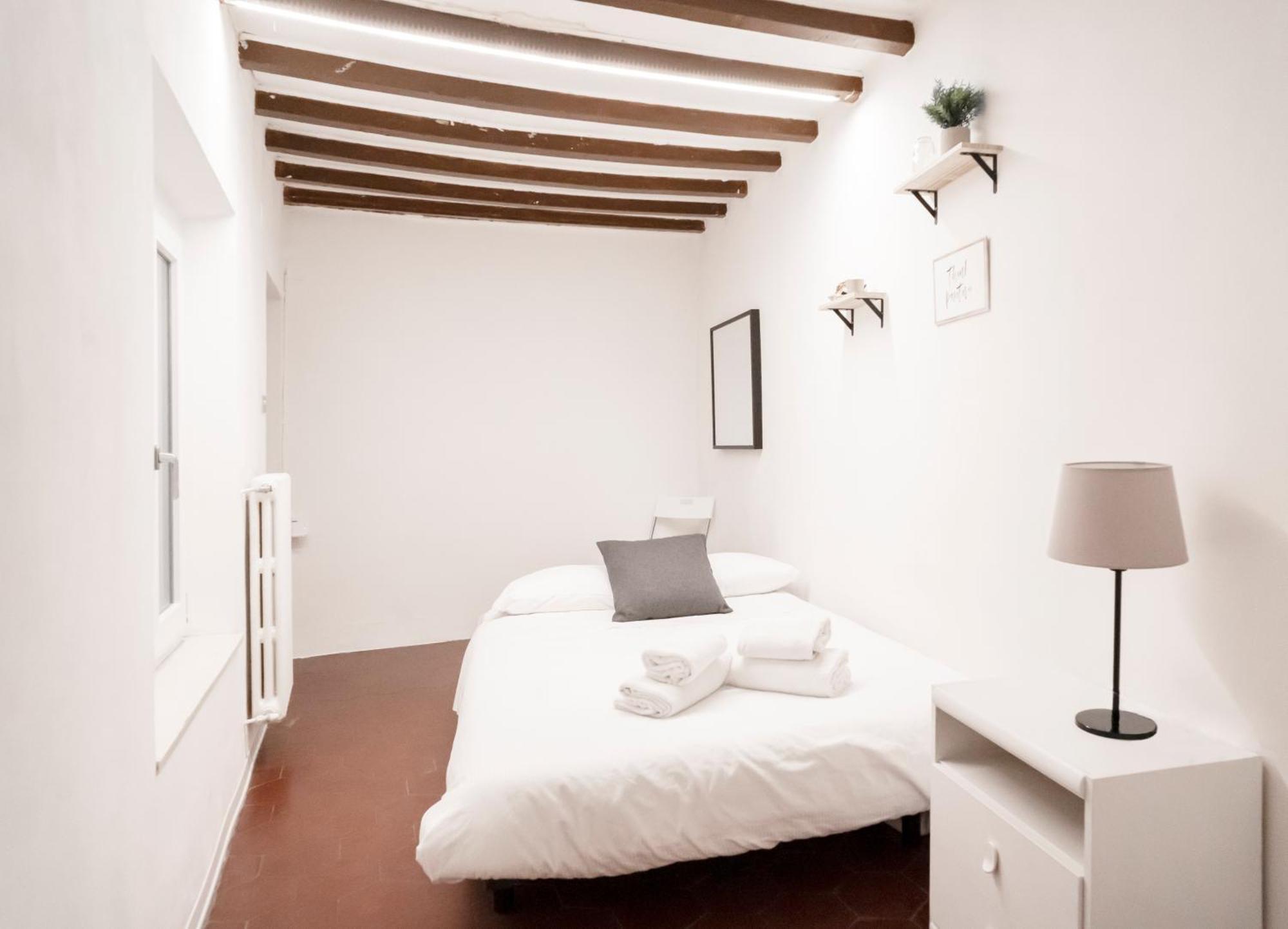 Apartment Pitti13 *