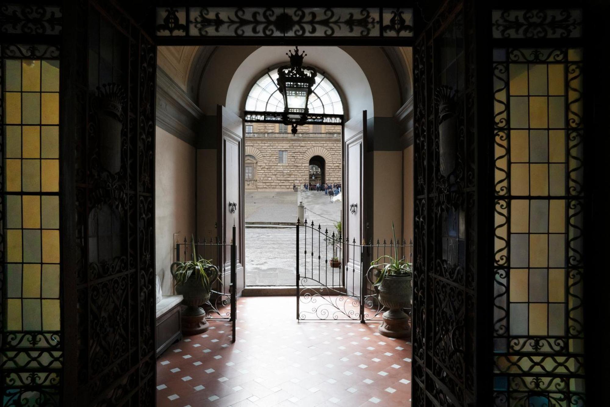 Pitti13 Apartment