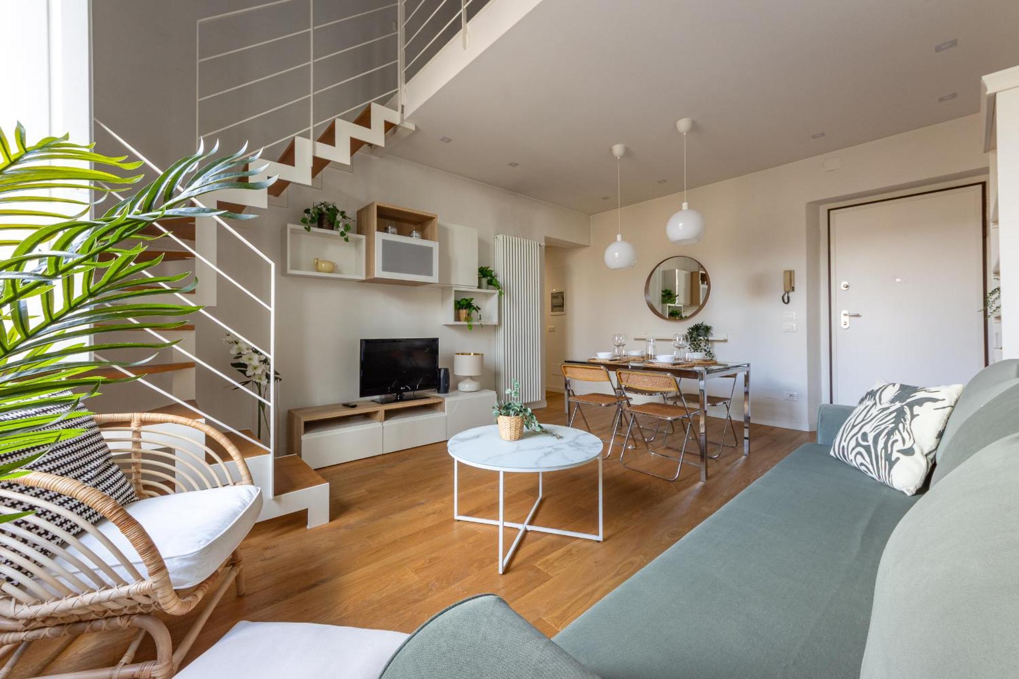 Liberta Bright And Stylish Florence