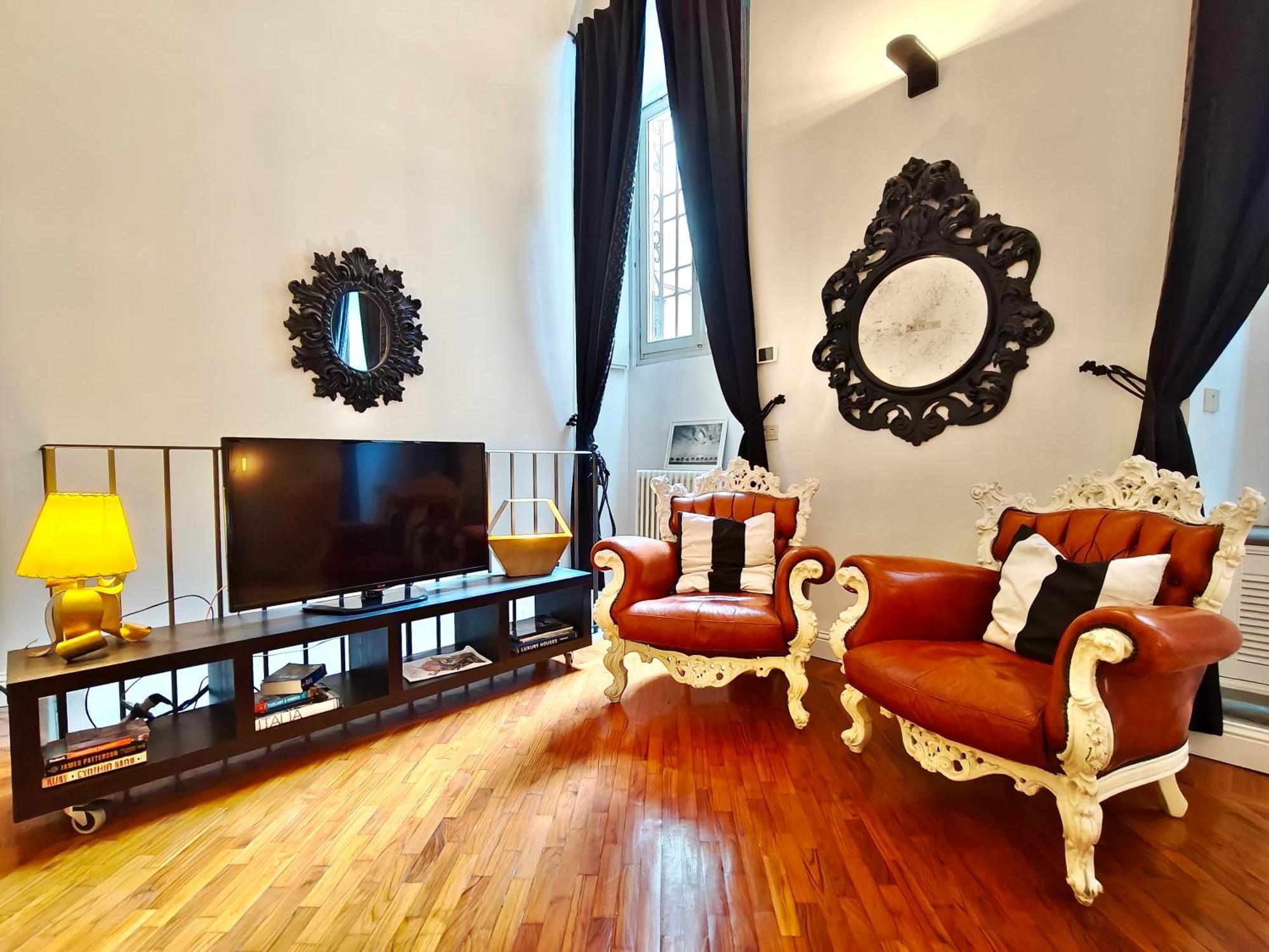 Chic Mamma Luxury Loft