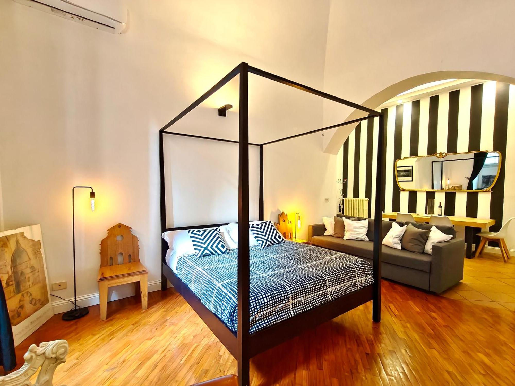 Chic Mamma Luxury Loft