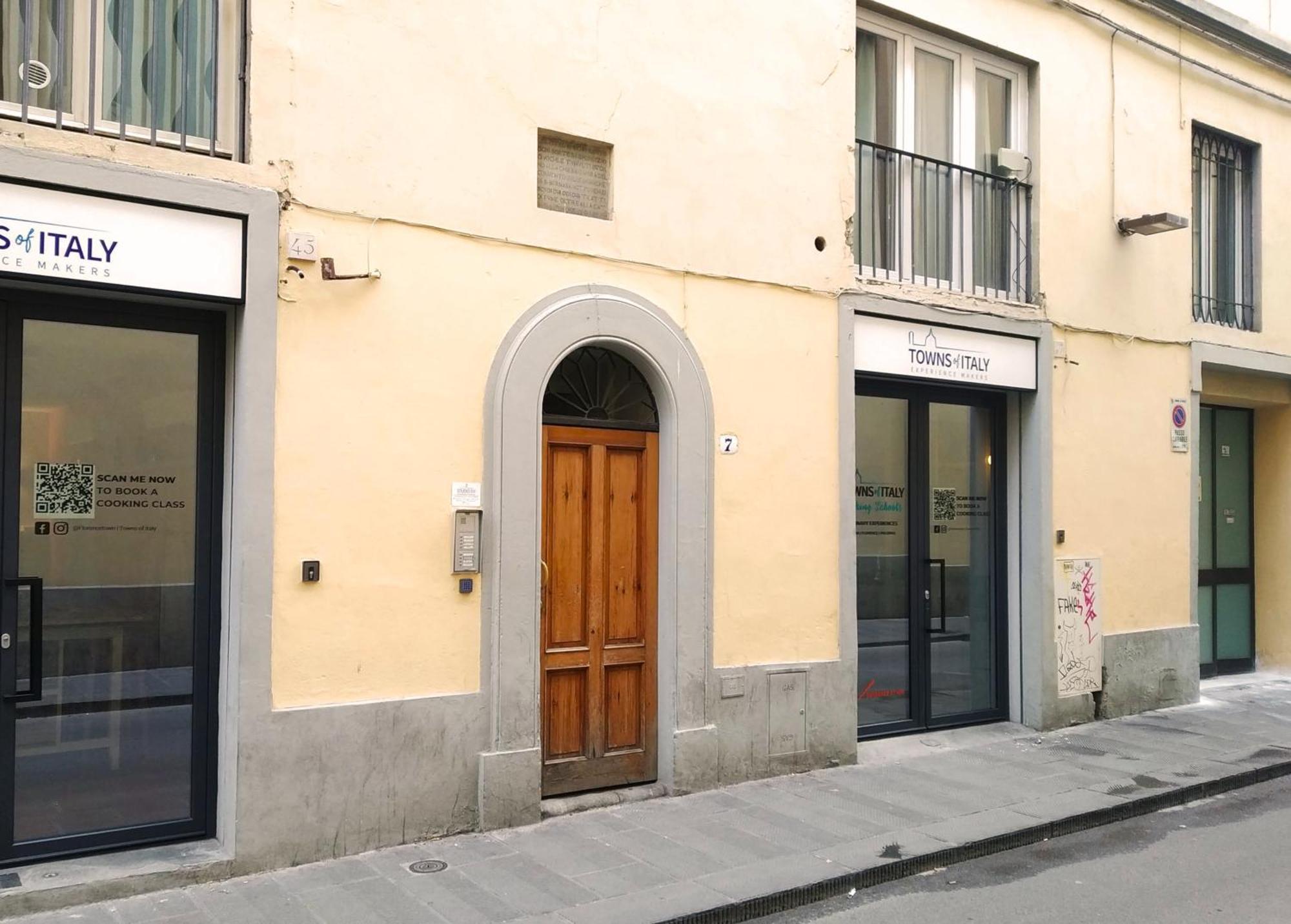 Panicale Blue Historic 1br Near Medici Chapels & Mercato Apartment Florence