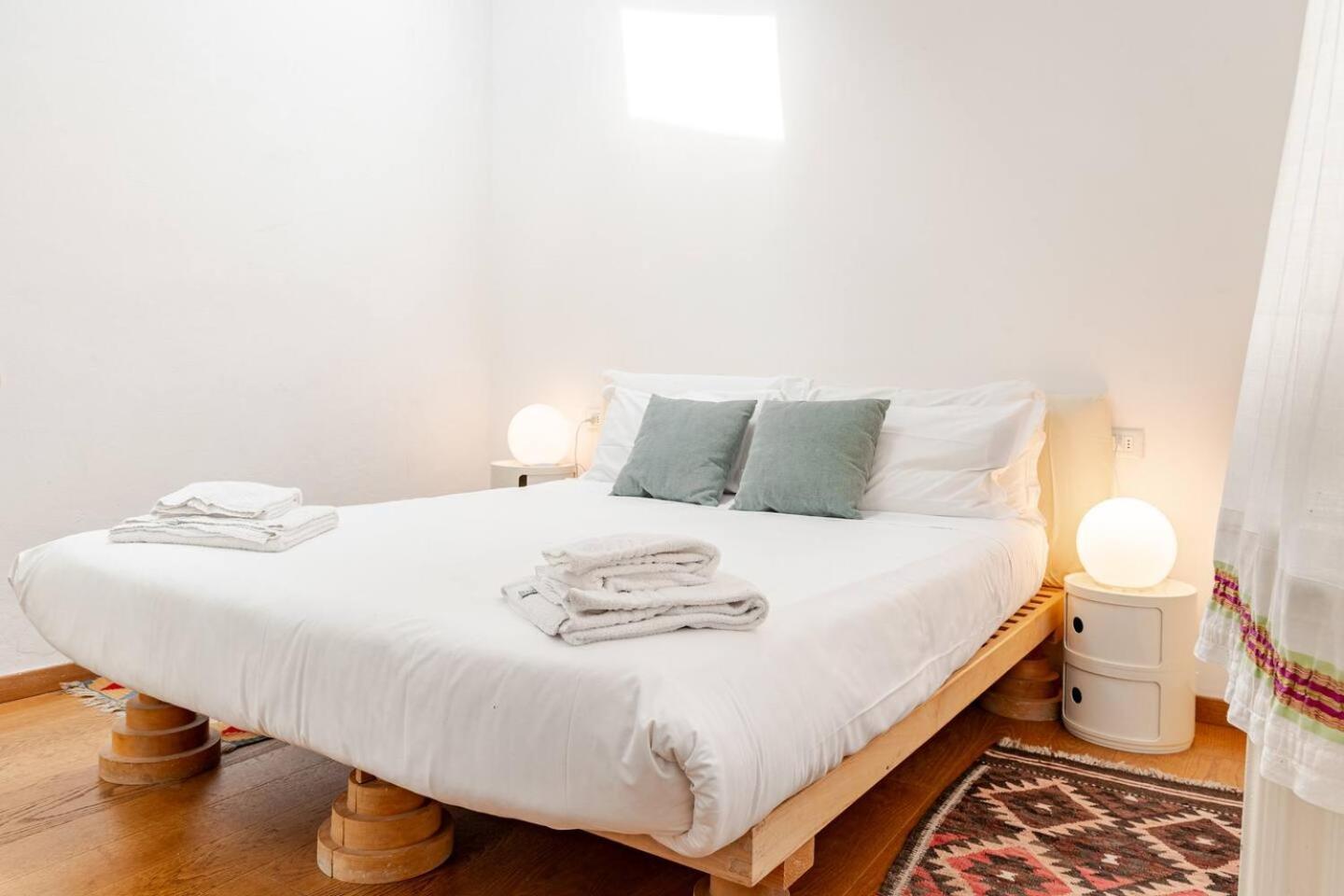 Calzaiuoli Sunshine Apartment Florence