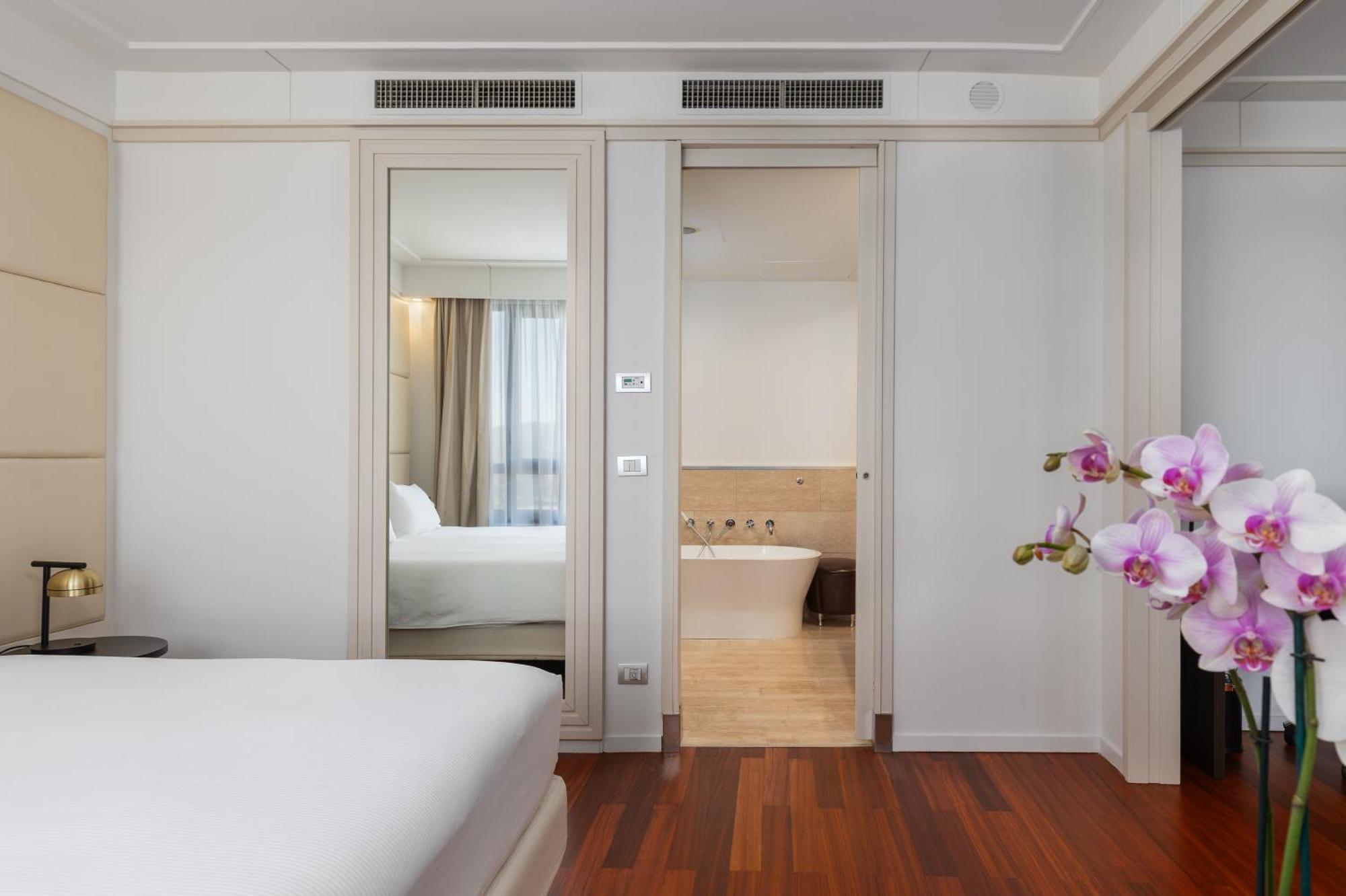 Doubletree By Hilton Metropole Florence