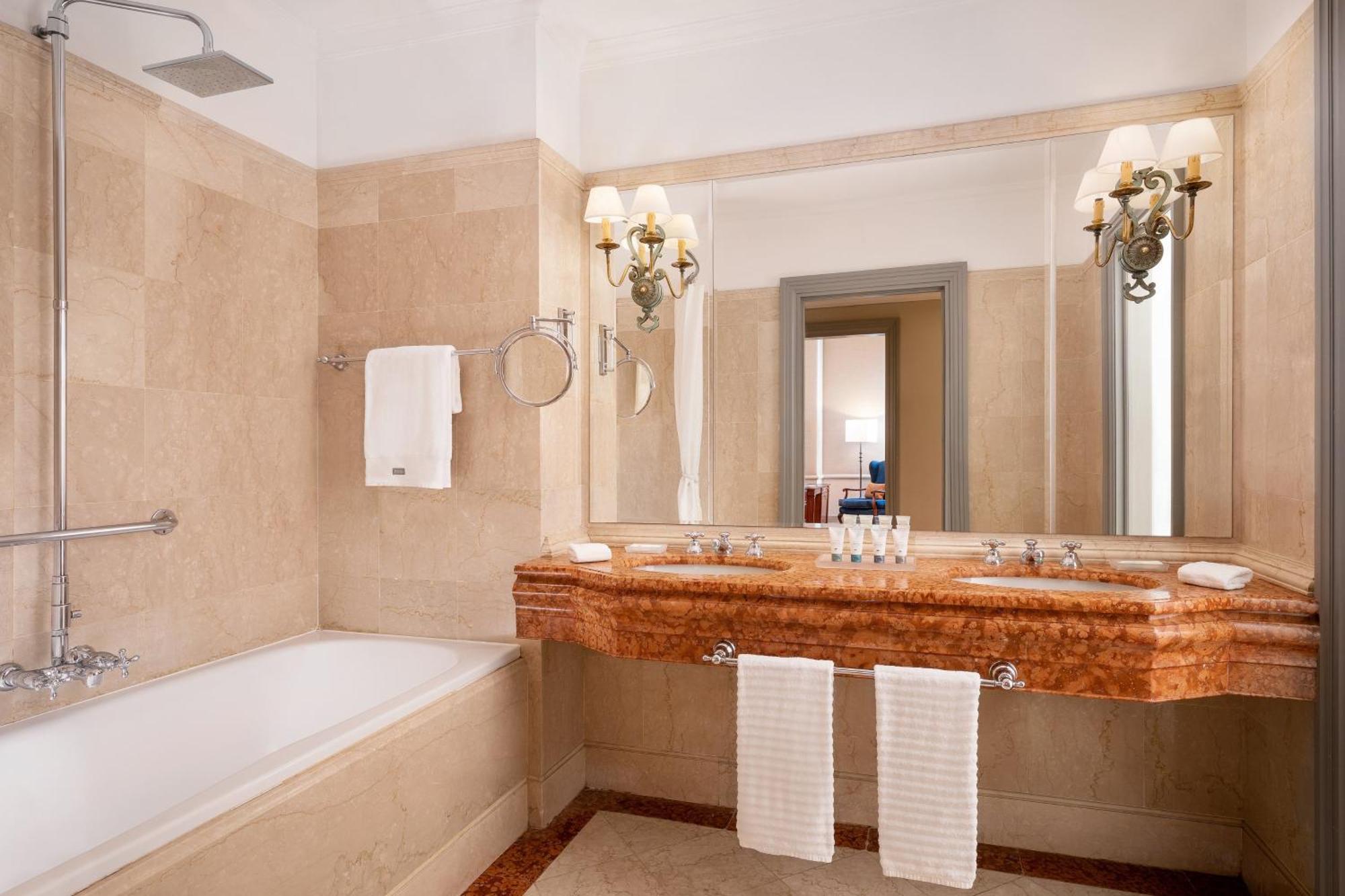 Hotel The Westin Excelsior,