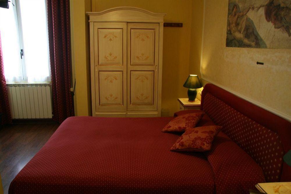 Pezzati 3* Florence