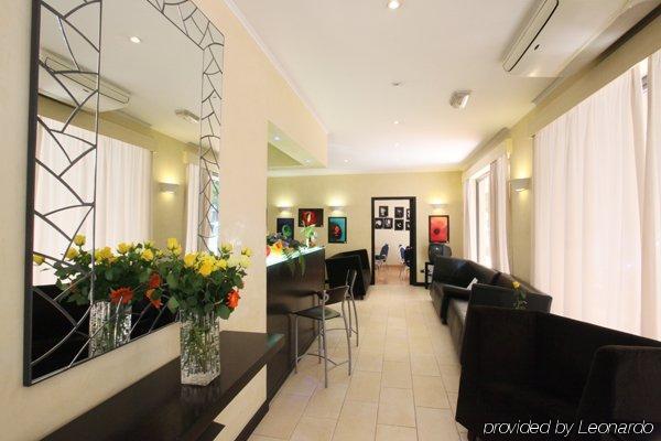Airport Hotel