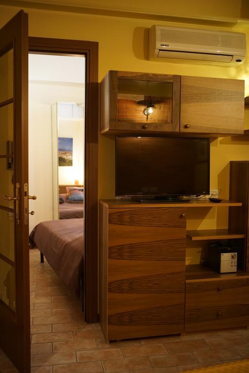 Apartment Ponte Vecchio - Guicciardini N. 10 *