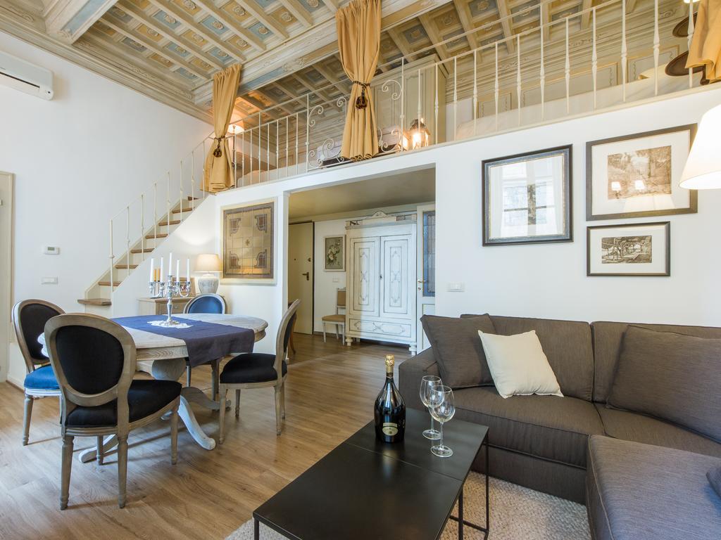 - Orsanmichele View Apartment