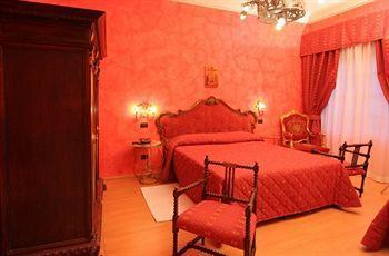 Berna Hotel 2*