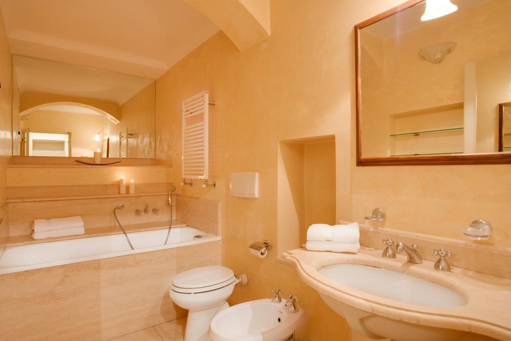 Family Palazzo Salviati Apartment