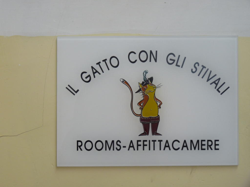 Il Gatto Con Gli Stivali - Florence