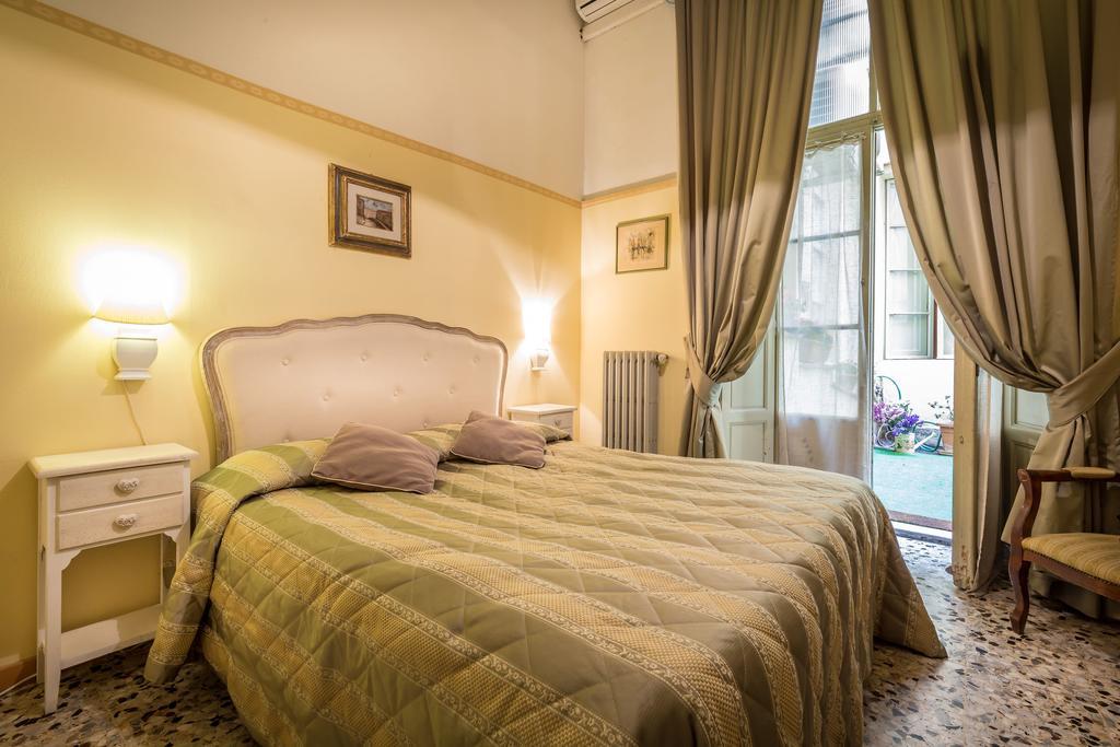 Guest house Tourist House Duomo 3*