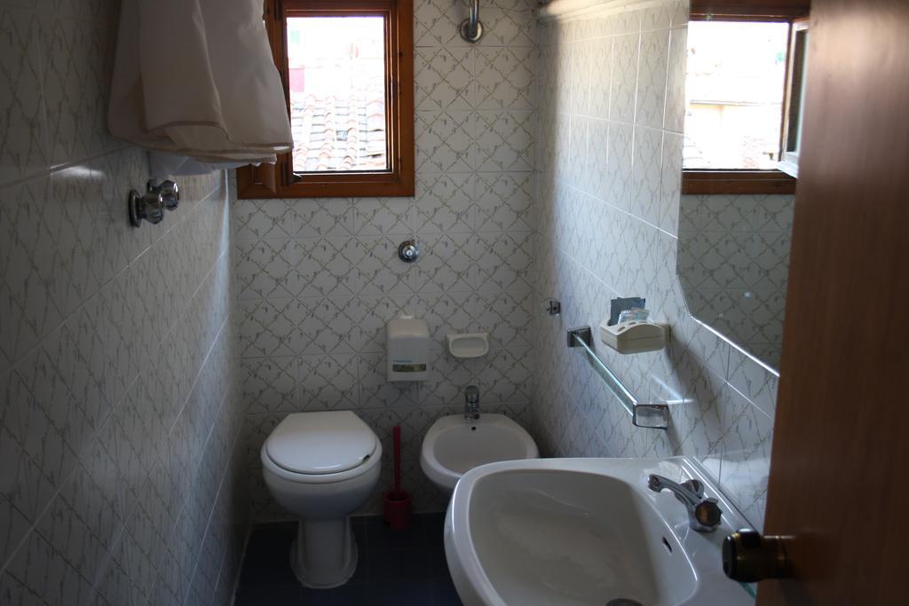 Hotel Ariston 2*