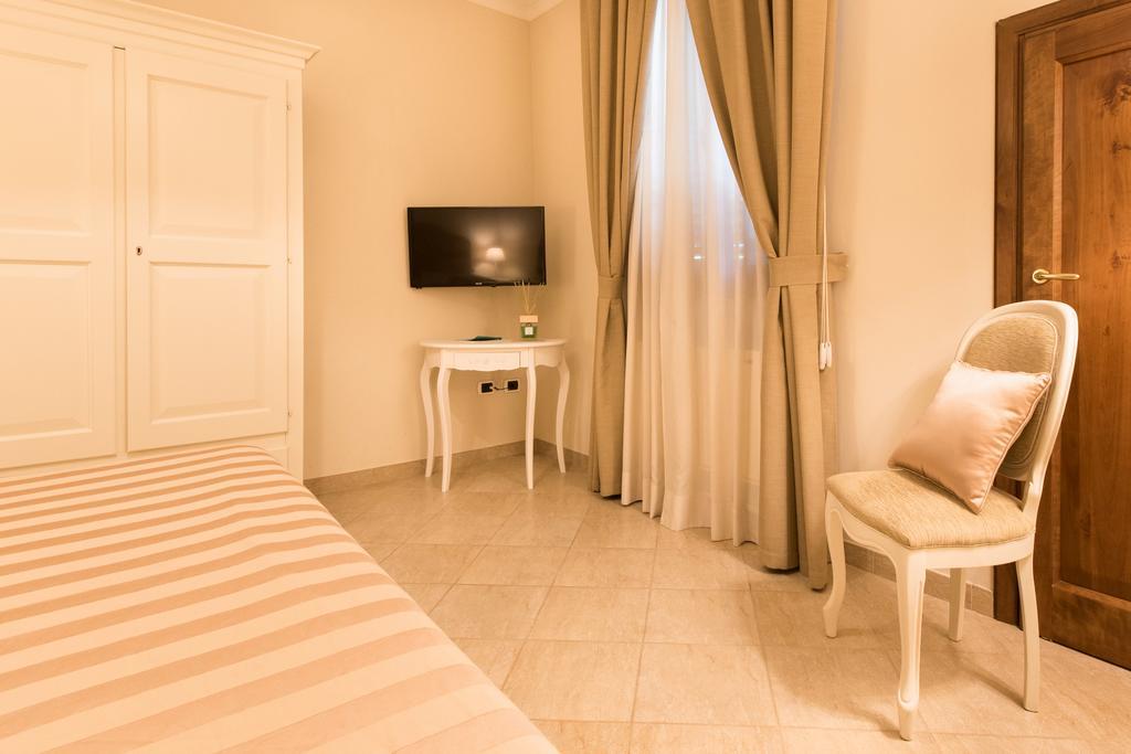 Residenza Marchesi Pontenani Florence