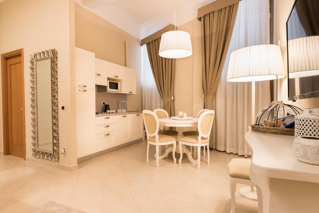 Residenza Marchesi Pontenani Florence