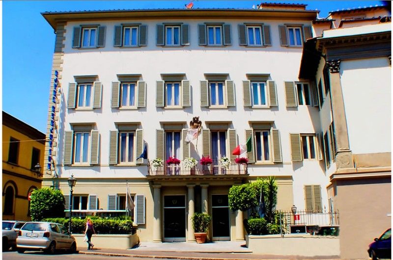 Executive Hotel