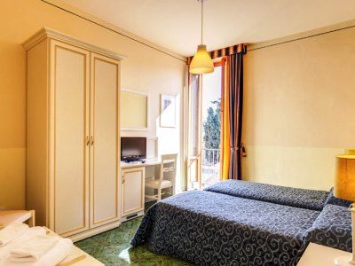 Hotel Marine 3*