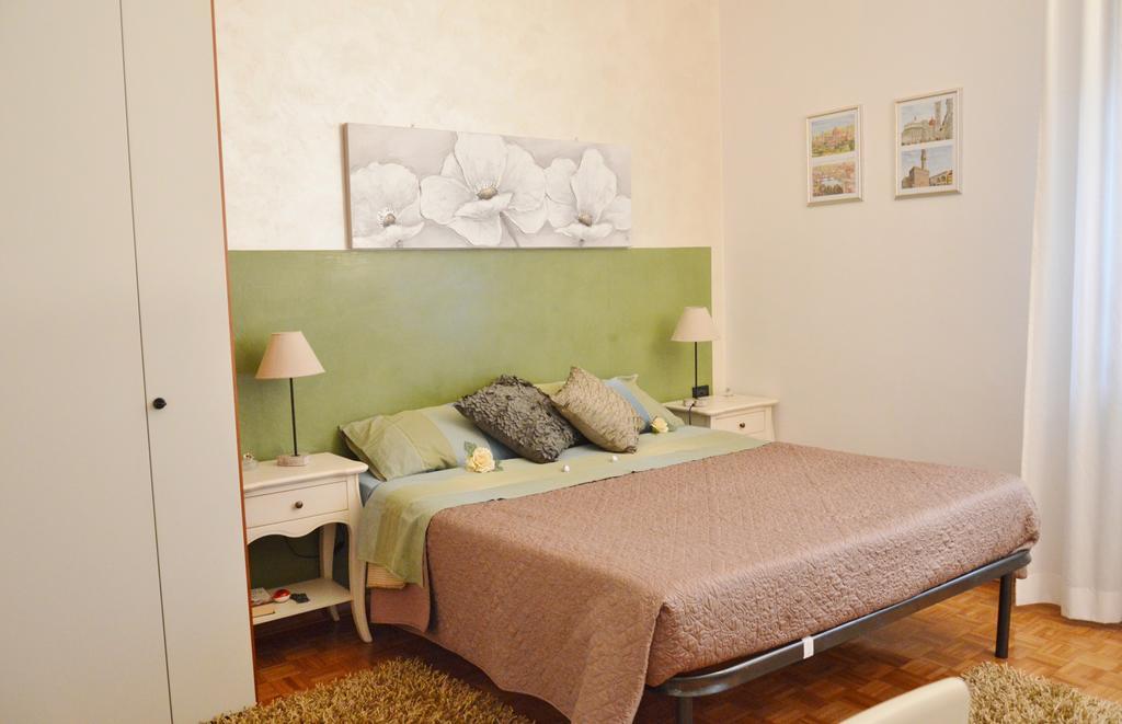 Lella's Flat Firenze
