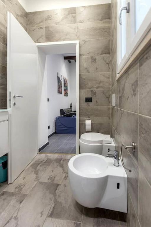Gauguin Modern House * Florence