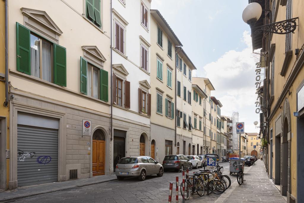 Two-bedroom Close To Mercato Centrale *
