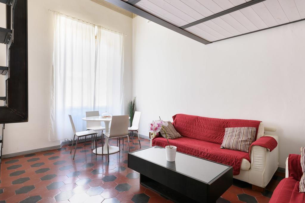 Two-bedroom Close To Mercato Centrale