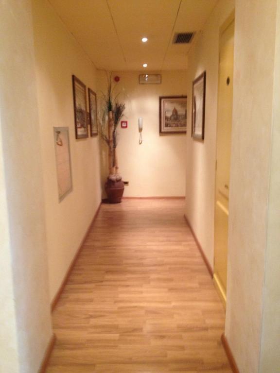 Hotel Benivieni 3*