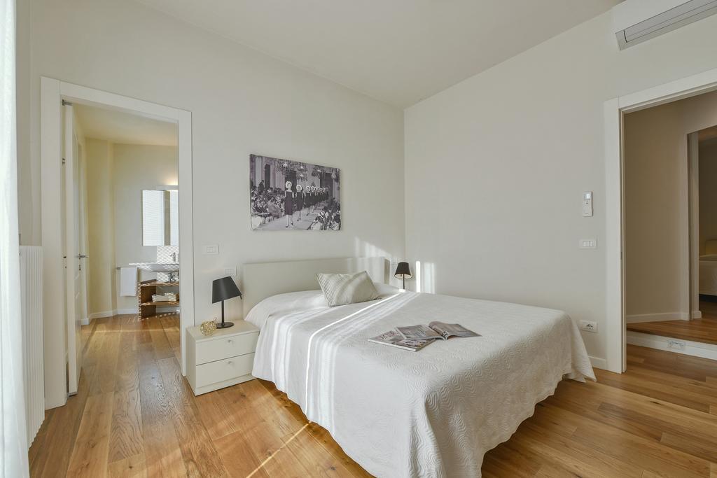 - Ponte Vecchio Guelfo Apartment Florence