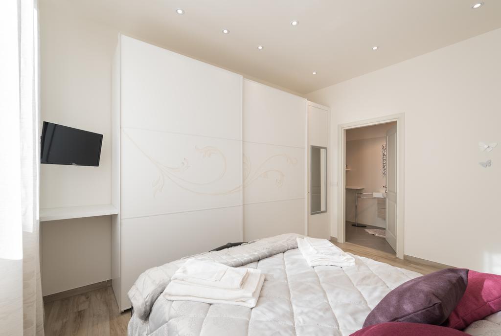 Roommo Santa Maria Novella Apartment Florence