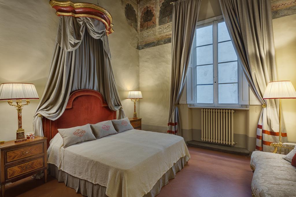 Apartment Family Palazzo Salviati Florence