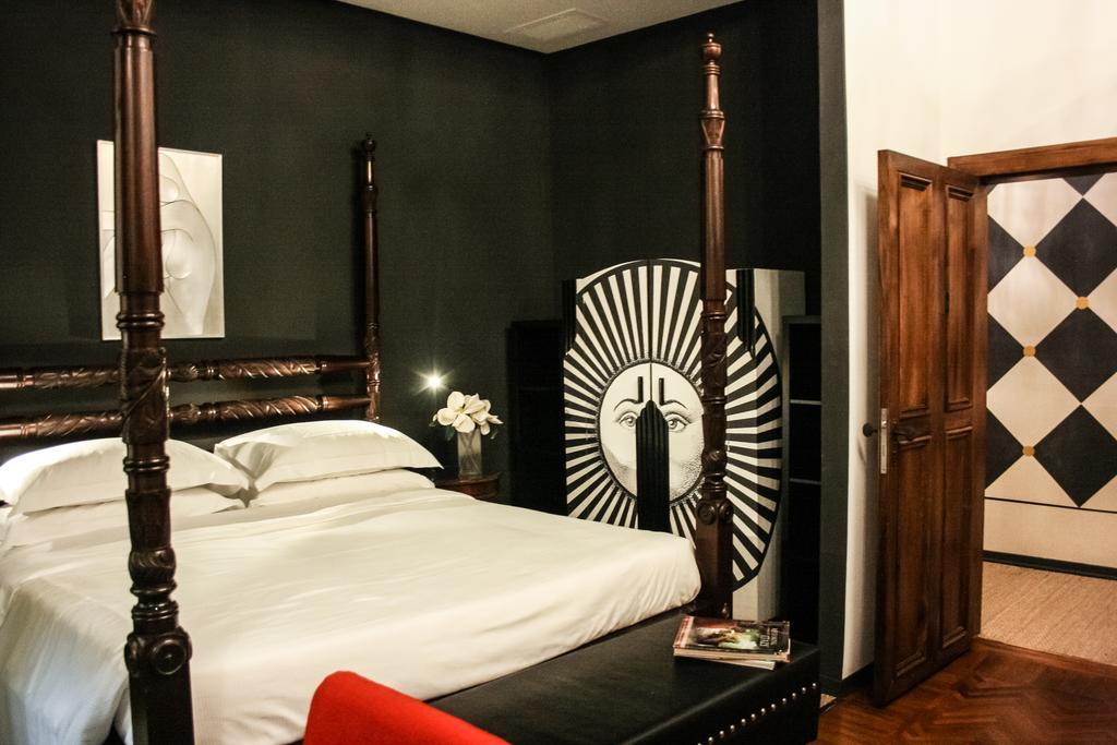 Porcellino Gallery Art Boutique Bb Bed & Breakfast Florence