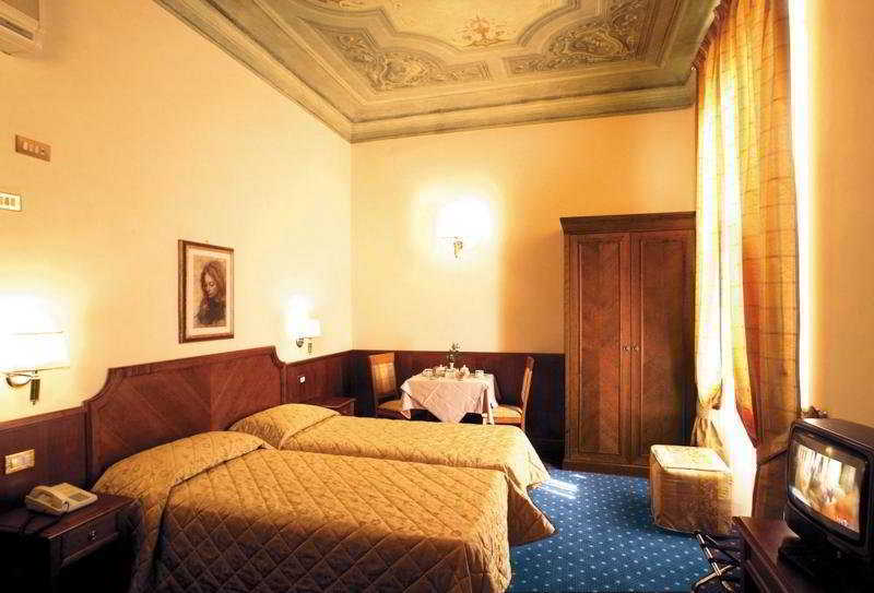 Arizona Hotel