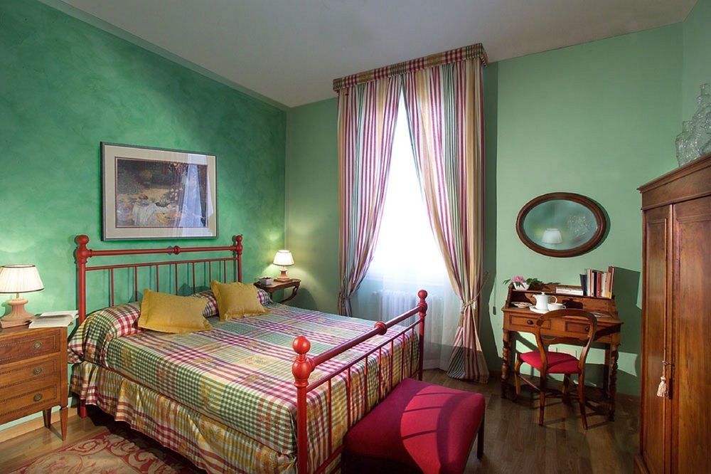 Monte Oliveto Bed & Breakfast 3*