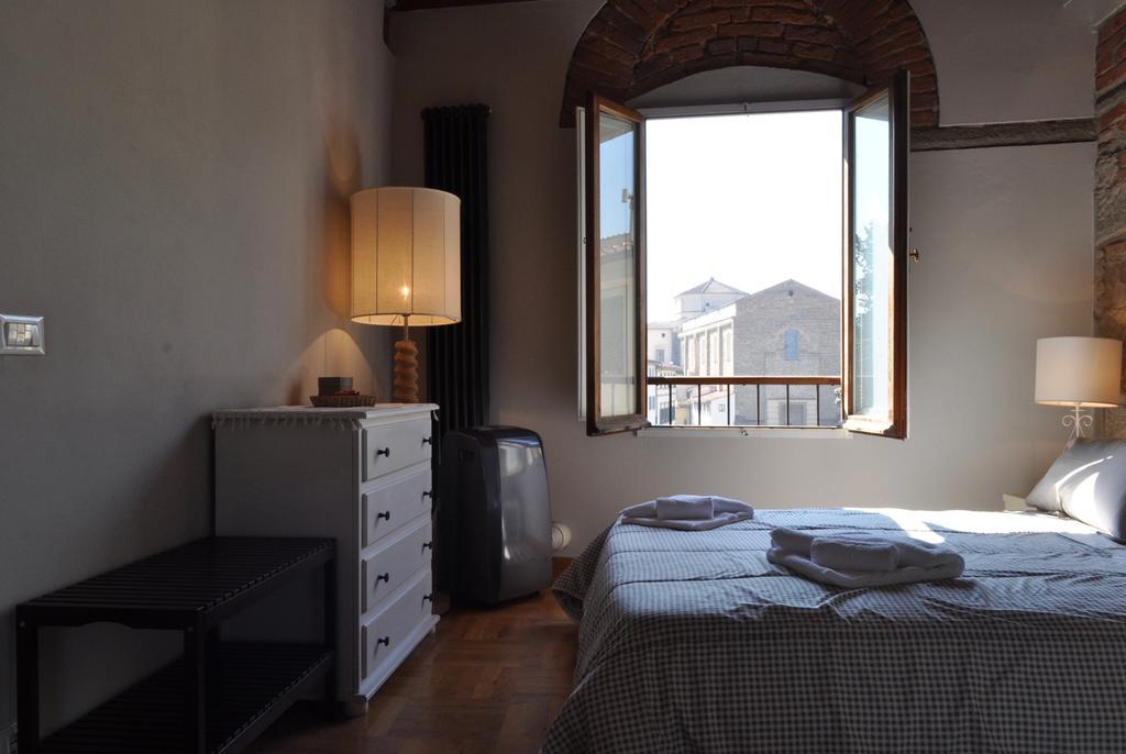 Borgo San Frediano - Flo *
